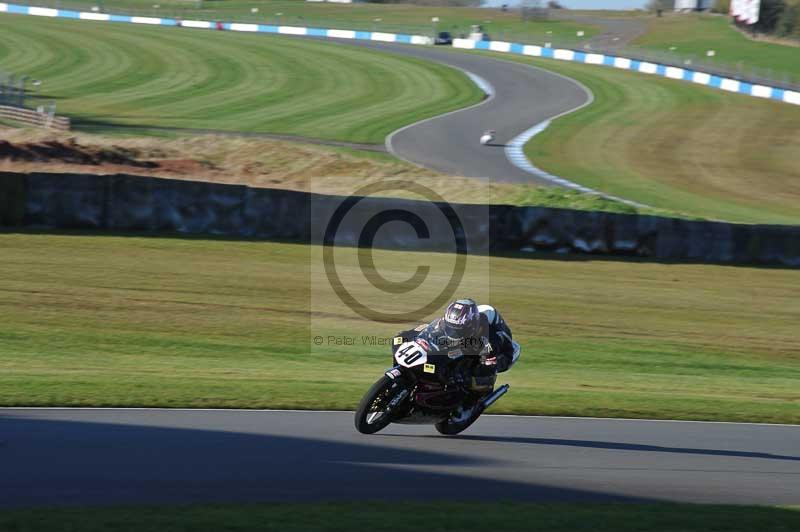 Motorcycle action photographs;donington;donington park leicestershire;donington photographs;event digital images;eventdigitalimages;no limits trackday;peter wileman photography;trackday;trackday digital images;trackday photos