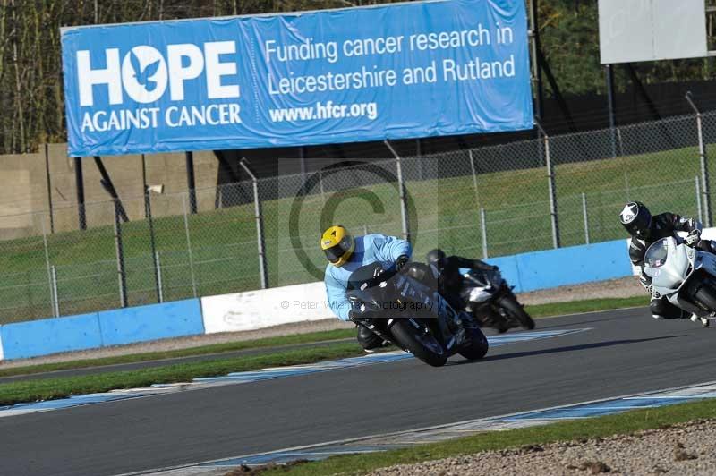 Motorcycle action photographs;donington;donington park leicestershire;donington photographs;event digital images;eventdigitalimages;no limits trackday;peter wileman photography;trackday;trackday digital images;trackday photos