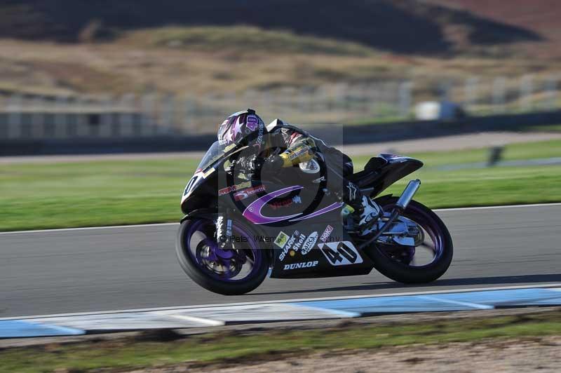 Motorcycle action photographs;donington;donington park leicestershire;donington photographs;event digital images;eventdigitalimages;no limits trackday;peter wileman photography;trackday;trackday digital images;trackday photos