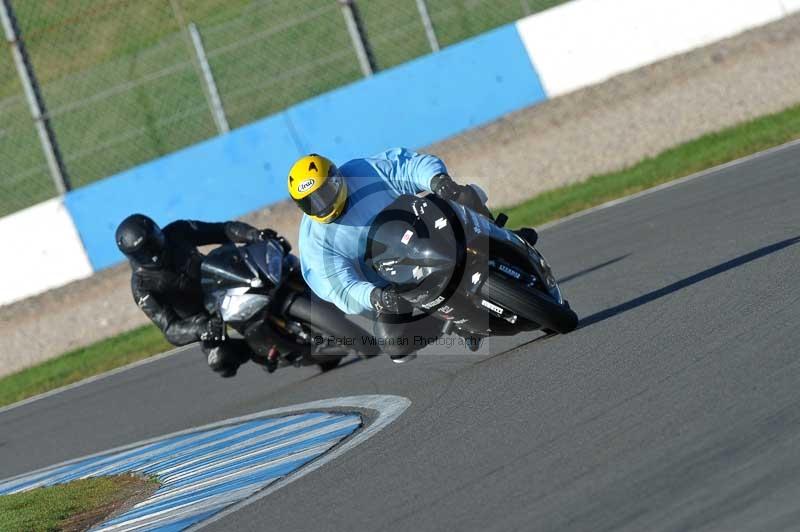 Motorcycle action photographs;donington;donington park leicestershire;donington photographs;event digital images;eventdigitalimages;no limits trackday;peter wileman photography;trackday;trackday digital images;trackday photos