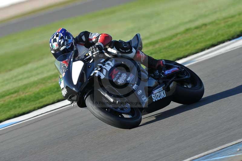 Motorcycle action photographs;donington;donington park leicestershire;donington photographs;event digital images;eventdigitalimages;no limits trackday;peter wileman photography;trackday;trackday digital images;trackday photos