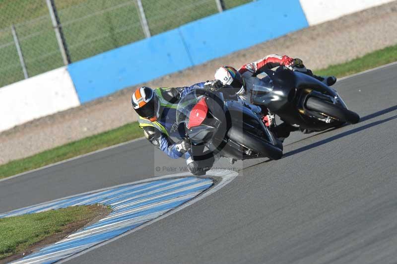 Motorcycle action photographs;donington;donington park leicestershire;donington photographs;event digital images;eventdigitalimages;no limits trackday;peter wileman photography;trackday;trackday digital images;trackday photos