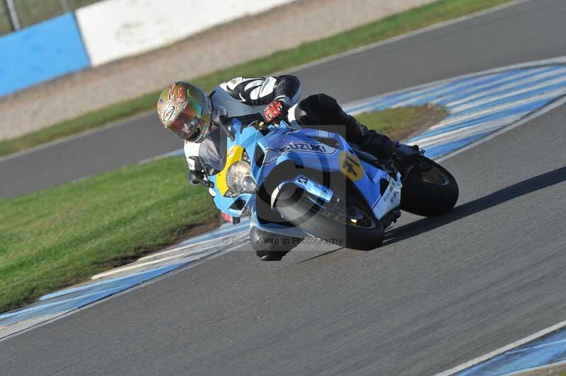 Motorcycle action photographs;donington;donington park leicestershire;donington photographs;event digital images;eventdigitalimages;no limits trackday;peter wileman photography;trackday;trackday digital images;trackday photos