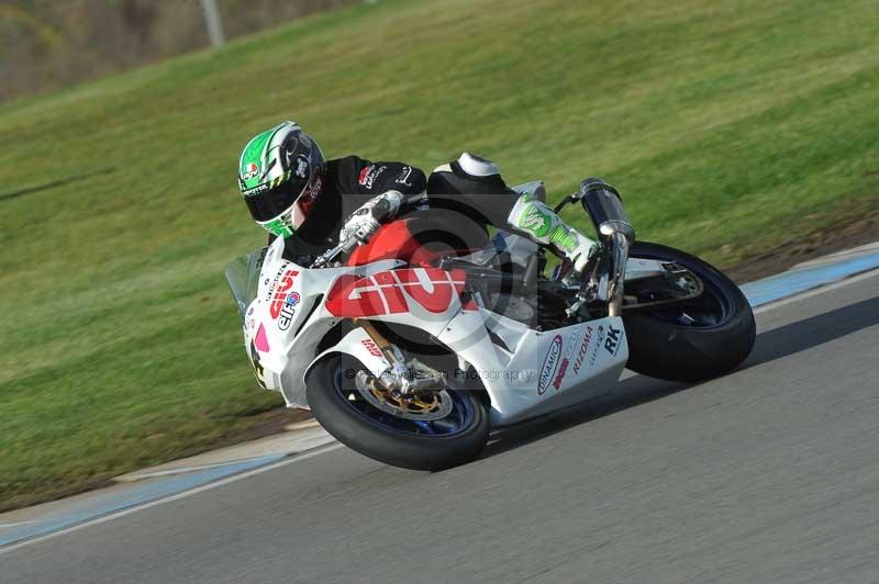 Motorcycle action photographs;donington;donington park leicestershire;donington photographs;event digital images;eventdigitalimages;no limits trackday;peter wileman photography;trackday;trackday digital images;trackday photos