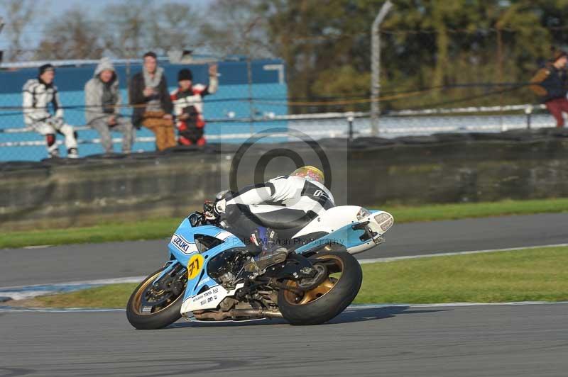 Motorcycle action photographs;donington;donington park leicestershire;donington photographs;event digital images;eventdigitalimages;no limits trackday;peter wileman photography;trackday;trackday digital images;trackday photos