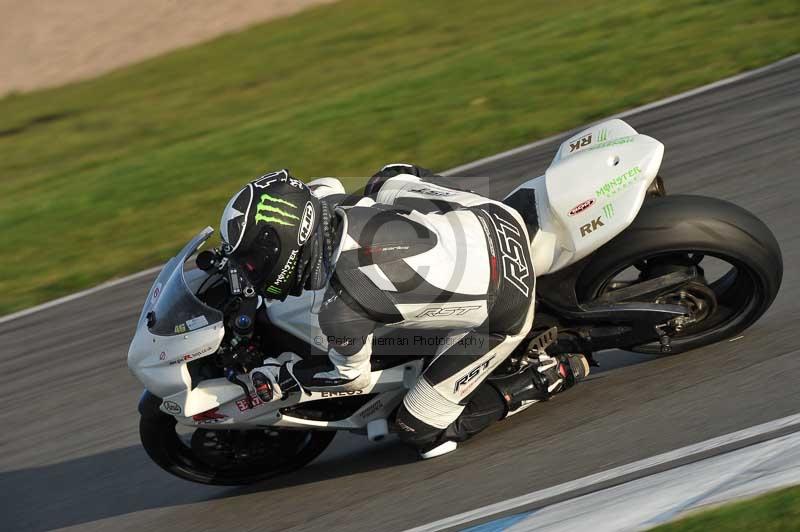 Motorcycle action photographs;donington;donington park leicestershire;donington photographs;event digital images;eventdigitalimages;no limits trackday;peter wileman photography;trackday;trackday digital images;trackday photos