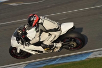 Motorcycle-action-photographs;donington;donington-park-leicestershire;donington-photographs;event-digital-images;eventdigitalimages;no-limits-trackday;peter-wileman-photography;trackday;trackday-digital-images;trackday-photos