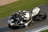 Motorcycle-action-photographs;donington;donington-park-leicestershire;donington-photographs;event-digital-images;eventdigitalimages;no-limits-trackday;peter-wileman-photography;trackday;trackday-digital-images;trackday-photos