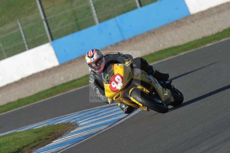 Motorcycle action photographs;donington;donington park leicestershire;donington photographs;event digital images;eventdigitalimages;no limits trackday;peter wileman photography;trackday;trackday digital images;trackday photos