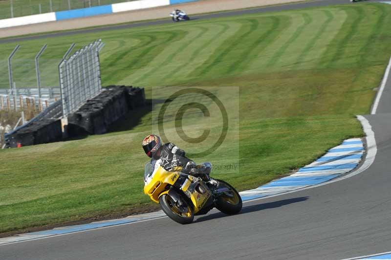 Motorcycle action photographs;donington;donington park leicestershire;donington photographs;event digital images;eventdigitalimages;no limits trackday;peter wileman photography;trackday;trackday digital images;trackday photos