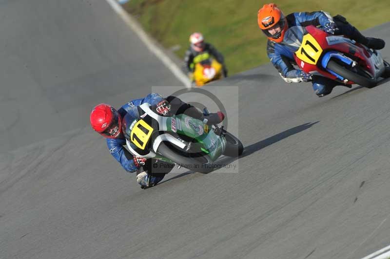 Motorcycle action photographs;donington;donington park leicestershire;donington photographs;event digital images;eventdigitalimages;no limits trackday;peter wileman photography;trackday;trackday digital images;trackday photos