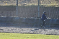 Motorcycle-action-photographs;donington;donington-park-leicestershire;donington-photographs;event-digital-images;eventdigitalimages;no-limits-trackday;peter-wileman-photography;trackday;trackday-digital-images;trackday-photos