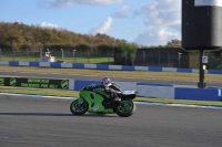 Motorcycle-action-photographs;donington;donington-park-leicestershire;donington-photographs;event-digital-images;eventdigitalimages;no-limits-trackday;peter-wileman-photography;trackday;trackday-digital-images;trackday-photos
