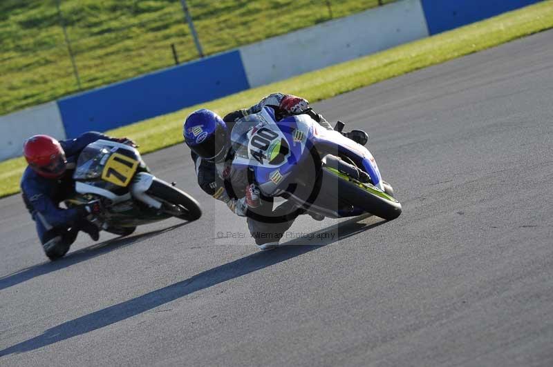 Motorcycle action photographs;donington;donington park leicestershire;donington photographs;event digital images;eventdigitalimages;no limits trackday;peter wileman photography;trackday;trackday digital images;trackday photos