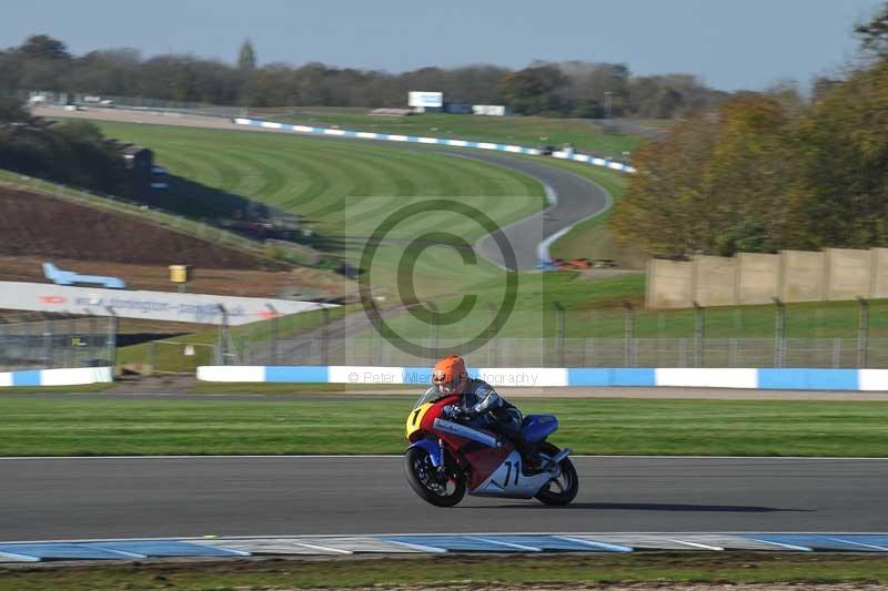 Motorcycle action photographs;donington;donington park leicestershire;donington photographs;event digital images;eventdigitalimages;no limits trackday;peter wileman photography;trackday;trackday digital images;trackday photos