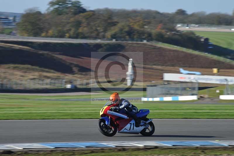 Motorcycle action photographs;donington;donington park leicestershire;donington photographs;event digital images;eventdigitalimages;no limits trackday;peter wileman photography;trackday;trackday digital images;trackday photos
