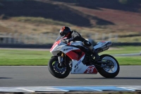 Motorcycle-action-photographs;donington;donington-park-leicestershire;donington-photographs;event-digital-images;eventdigitalimages;no-limits-trackday;peter-wileman-photography;trackday;trackday-digital-images;trackday-photos