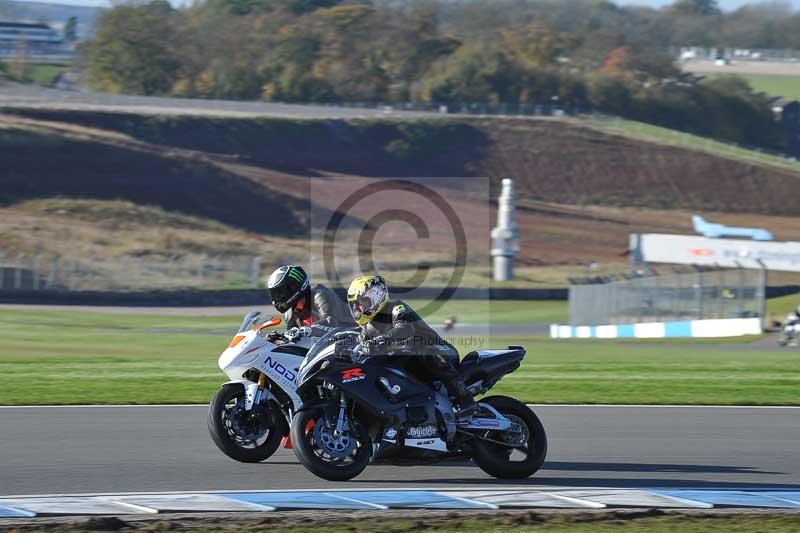 Motorcycle action photographs;donington;donington park leicestershire;donington photographs;event digital images;eventdigitalimages;no limits trackday;peter wileman photography;trackday;trackday digital images;trackday photos