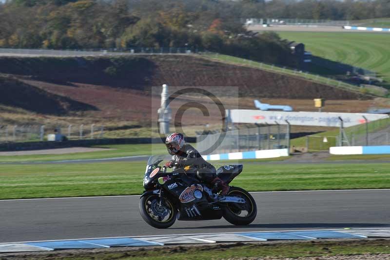 Motorcycle action photographs;donington;donington park leicestershire;donington photographs;event digital images;eventdigitalimages;no limits trackday;peter wileman photography;trackday;trackday digital images;trackday photos