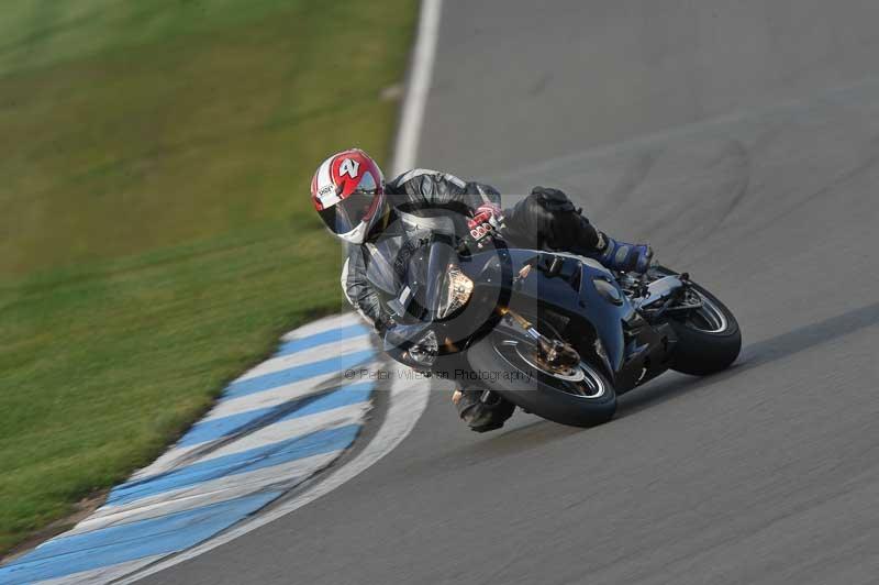 Motorcycle action photographs;donington;donington park leicestershire;donington photographs;event digital images;eventdigitalimages;no limits trackday;peter wileman photography;trackday;trackday digital images;trackday photos