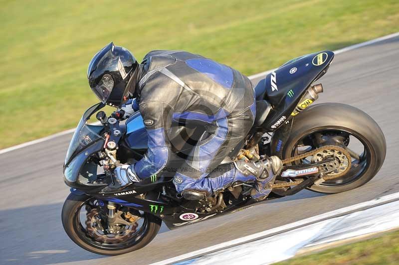 Motorcycle action photographs;donington;donington park leicestershire;donington photographs;event digital images;eventdigitalimages;no limits trackday;peter wileman photography;trackday;trackday digital images;trackday photos