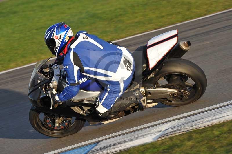 Motorcycle action photographs;donington;donington park leicestershire;donington photographs;event digital images;eventdigitalimages;no limits trackday;peter wileman photography;trackday;trackday digital images;trackday photos