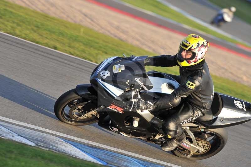 Motorcycle action photographs;donington;donington park leicestershire;donington photographs;event digital images;eventdigitalimages;no limits trackday;peter wileman photography;trackday;trackday digital images;trackday photos