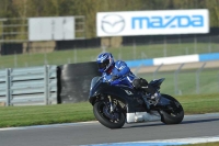 Motorcycle-action-photographs;donington;donington-park-leicestershire;donington-photographs;event-digital-images;eventdigitalimages;no-limits-trackday;peter-wileman-photography;trackday;trackday-digital-images;trackday-photos