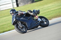 Motorcycle-action-photographs;donington;donington-park-leicestershire;donington-photographs;event-digital-images;eventdigitalimages;no-limits-trackday;peter-wileman-photography;trackday;trackday-digital-images;trackday-photos