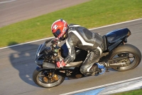 Motorcycle-action-photographs;donington;donington-park-leicestershire;donington-photographs;event-digital-images;eventdigitalimages;no-limits-trackday;peter-wileman-photography;trackday;trackday-digital-images;trackday-photos