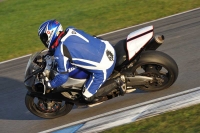 Motorcycle-action-photographs;donington;donington-park-leicestershire;donington-photographs;event-digital-images;eventdigitalimages;no-limits-trackday;peter-wileman-photography;trackday;trackday-digital-images;trackday-photos