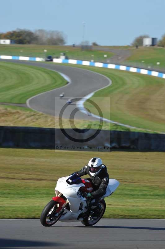 Motorcycle action photographs;donington;donington park leicestershire;donington photographs;event digital images;eventdigitalimages;no limits trackday;peter wileman photography;trackday;trackday digital images;trackday photos