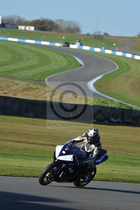 Motorcycle action photographs;donington;donington park leicestershire;donington photographs;event digital images;eventdigitalimages;no limits trackday;peter wileman photography;trackday;trackday digital images;trackday photos