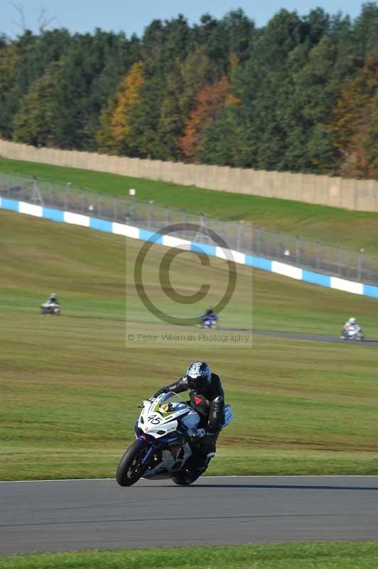 Motorcycle action photographs;donington;donington park leicestershire;donington photographs;event digital images;eventdigitalimages;no limits trackday;peter wileman photography;trackday;trackday digital images;trackday photos