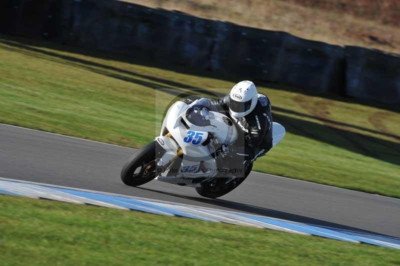 Motorcycle action photographs;donington;donington park leicestershire;donington photographs;event digital images;eventdigitalimages;no limits trackday;peter wileman photography;trackday;trackday digital images;trackday photos