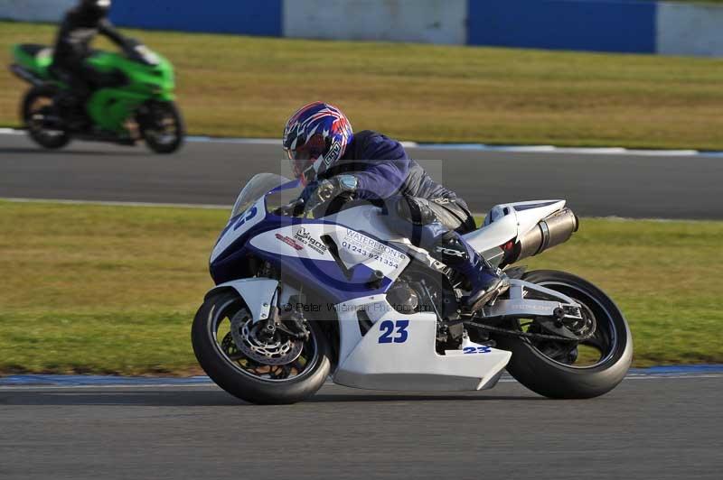 Motorcycle action photographs;donington;donington park leicestershire;donington photographs;event digital images;eventdigitalimages;no limits trackday;peter wileman photography;trackday;trackday digital images;trackday photos