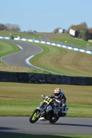 Motorcycle-action-photographs;donington;donington-park-leicestershire;donington-photographs;event-digital-images;eventdigitalimages;no-limits-trackday;peter-wileman-photography;trackday;trackday-digital-images;trackday-photos