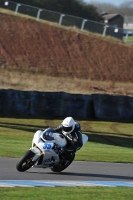 Motorcycle-action-photographs;donington;donington-park-leicestershire;donington-photographs;event-digital-images;eventdigitalimages;no-limits-trackday;peter-wileman-photography;trackday;trackday-digital-images;trackday-photos