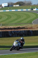 Motorcycle-action-photographs;donington;donington-park-leicestershire;donington-photographs;event-digital-images;eventdigitalimages;no-limits-trackday;peter-wileman-photography;trackday;trackday-digital-images;trackday-photos