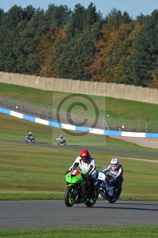 Motorcycle action photographs;donington;donington park leicestershire;donington photographs;event digital images;eventdigitalimages;no limits trackday;peter wileman photography;trackday;trackday digital images;trackday photos
