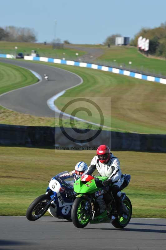 Motorcycle action photographs;donington;donington park leicestershire;donington photographs;event digital images;eventdigitalimages;no limits trackday;peter wileman photography;trackday;trackday digital images;trackday photos