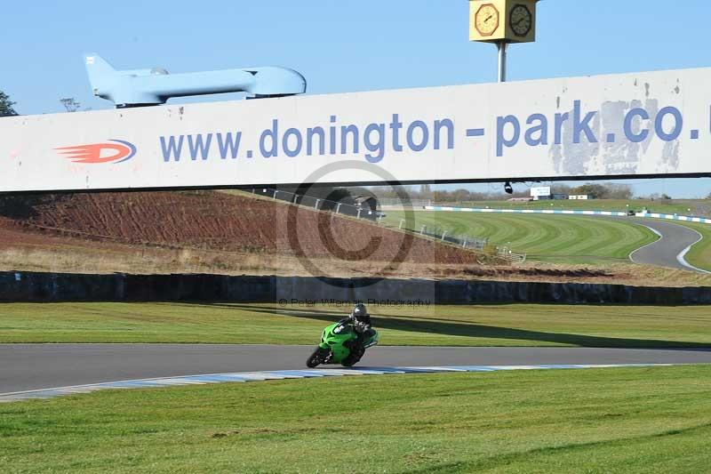 Motorcycle action photographs;donington;donington park leicestershire;donington photographs;event digital images;eventdigitalimages;no limits trackday;peter wileman photography;trackday;trackday digital images;trackday photos