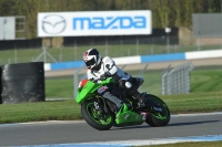 Motorcycle-action-photographs;donington;donington-park-leicestershire;donington-photographs;event-digital-images;eventdigitalimages;no-limits-trackday;peter-wileman-photography;trackday;trackday-digital-images;trackday-photos