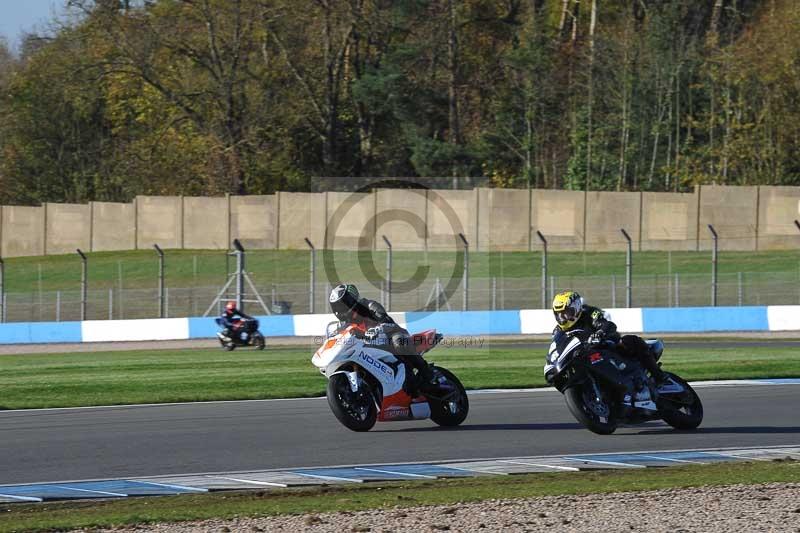 Motorcycle action photographs;donington;donington park leicestershire;donington photographs;event digital images;eventdigitalimages;no limits trackday;peter wileman photography;trackday;trackday digital images;trackday photos