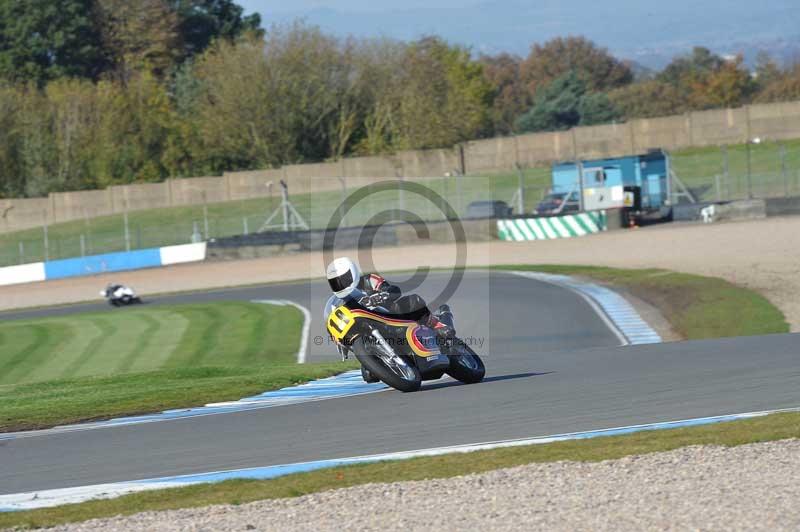 Motorcycle action photographs;donington;donington park leicestershire;donington photographs;event digital images;eventdigitalimages;no limits trackday;peter wileman photography;trackday;trackday digital images;trackday photos