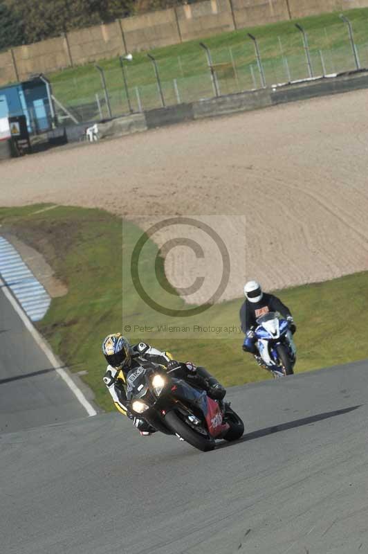Motorcycle action photographs;donington;donington park leicestershire;donington photographs;event digital images;eventdigitalimages;no limits trackday;peter wileman photography;trackday;trackday digital images;trackday photos