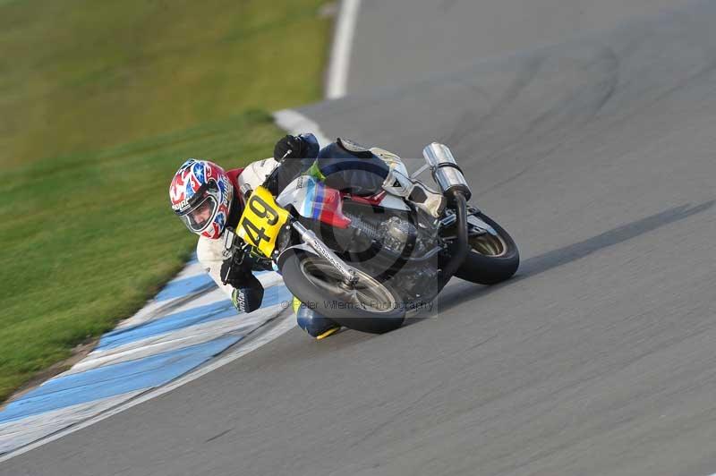 Motorcycle action photographs;donington;donington park leicestershire;donington photographs;event digital images;eventdigitalimages;no limits trackday;peter wileman photography;trackday;trackday digital images;trackday photos