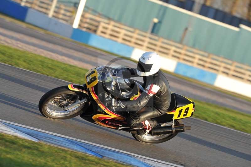 Motorcycle action photographs;donington;donington park leicestershire;donington photographs;event digital images;eventdigitalimages;no limits trackday;peter wileman photography;trackday;trackday digital images;trackday photos
