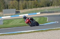 Motorcycle-action-photographs;donington;donington-park-leicestershire;donington-photographs;event-digital-images;eventdigitalimages;no-limits-trackday;peter-wileman-photography;trackday;trackday-digital-images;trackday-photos