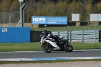 Motorcycle-action-photographs;donington;donington-park-leicestershire;donington-photographs;event-digital-images;eventdigitalimages;no-limits-trackday;peter-wileman-photography;trackday;trackday-digital-images;trackday-photos